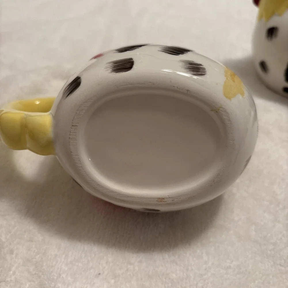 Chestnut Creek Sugar & Creamer ChickenYellow Black Red 2pc Set Read Description